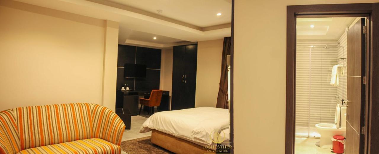 Joshesther Olive Hotel Ікеджа Екстер'єр фото