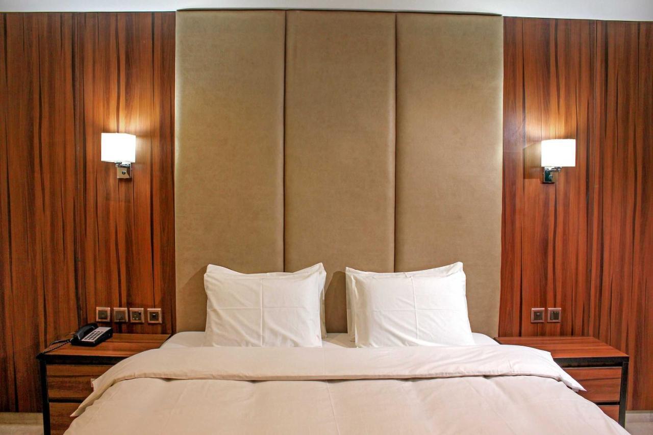 Joshesther Olive Hotel Ікеджа Екстер'єр фото