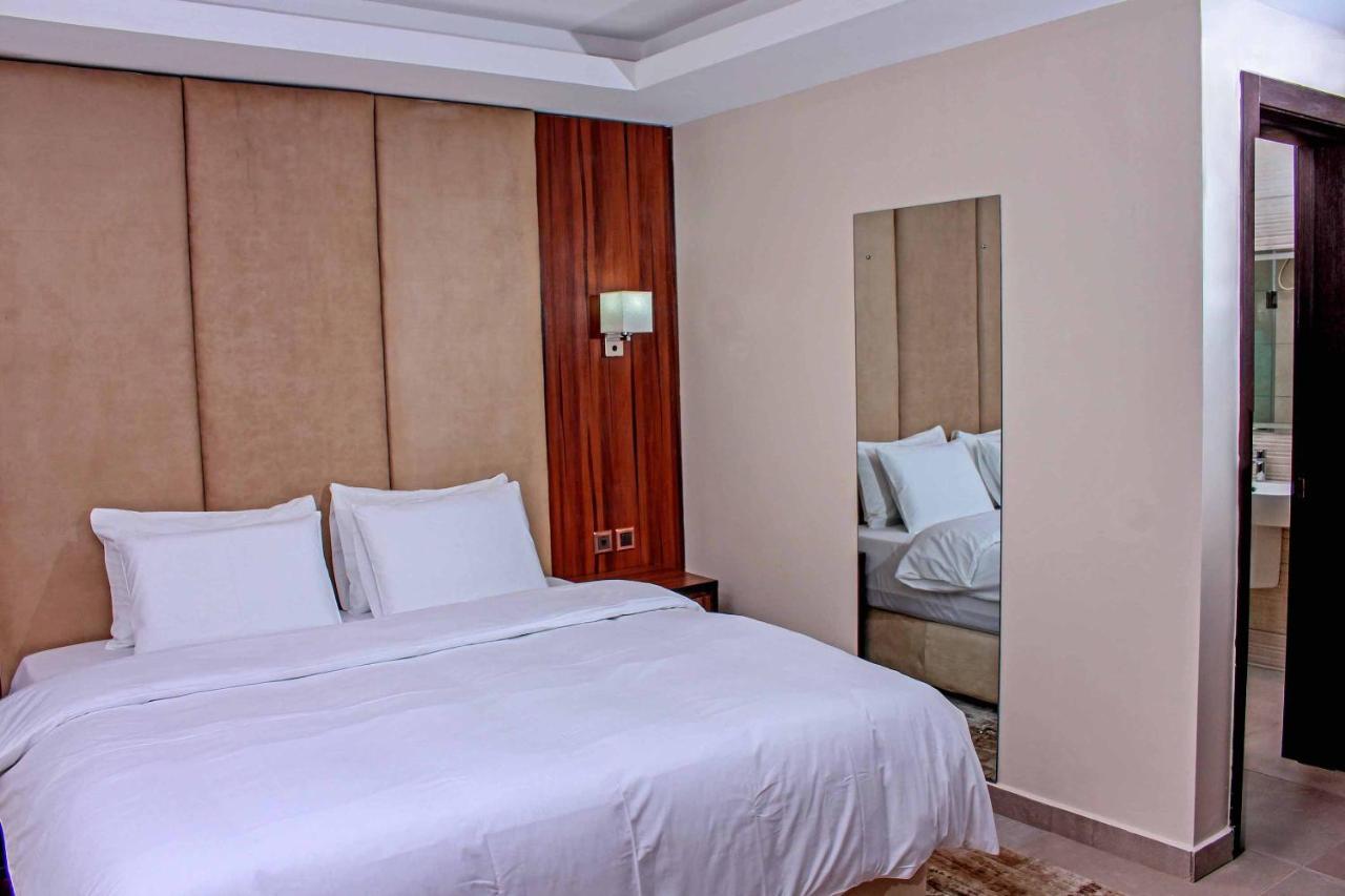 Joshesther Olive Hotel Ікеджа Екстер'єр фото